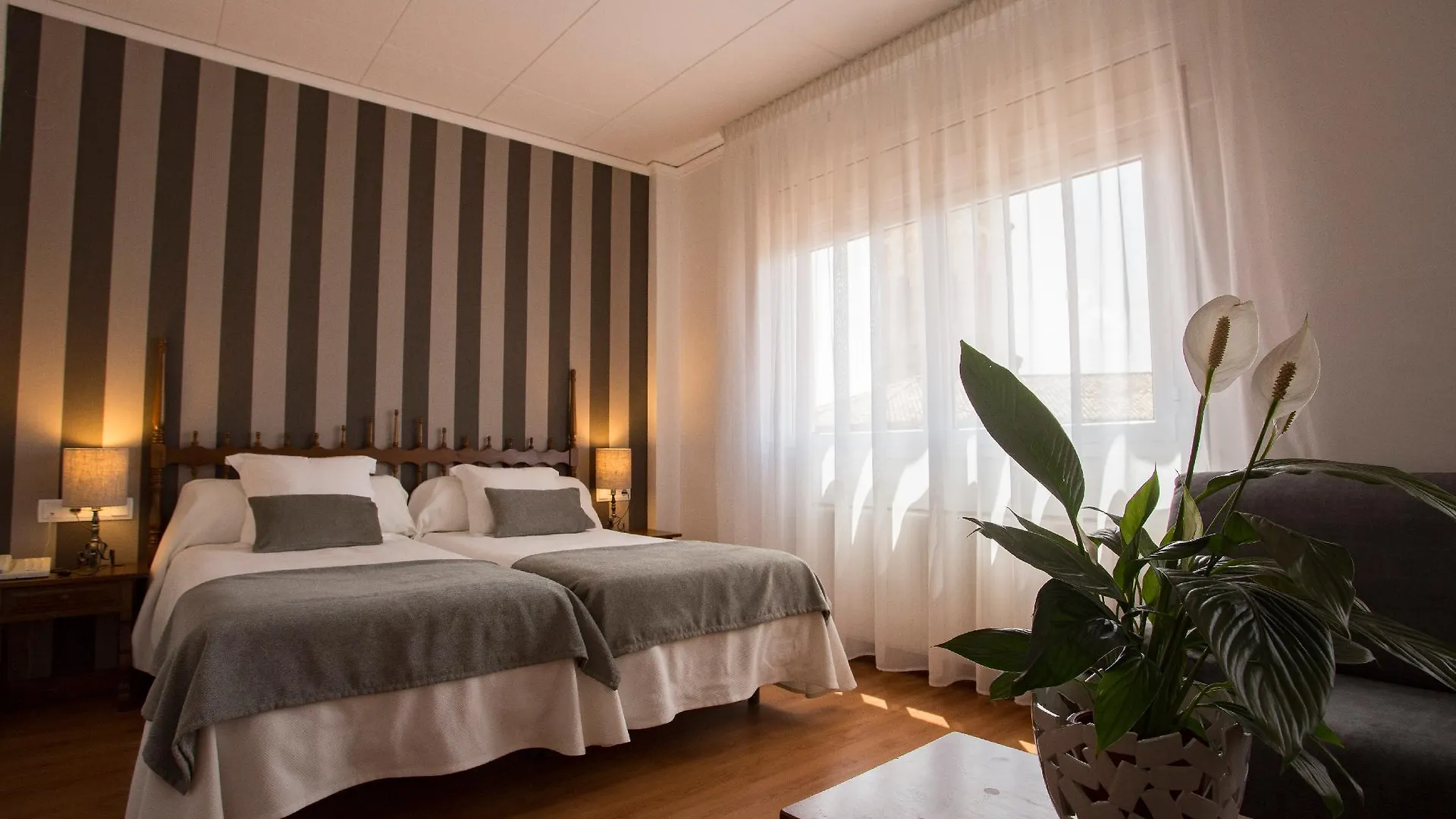 Hotel Segle XX Tremp